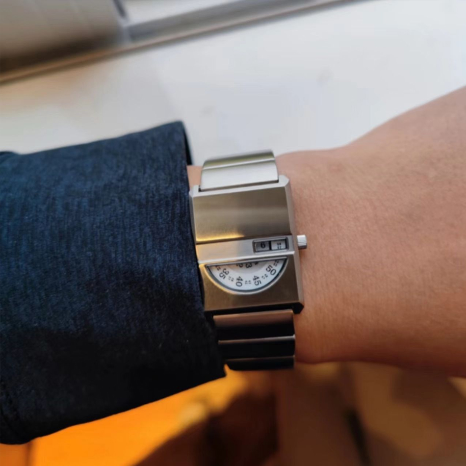 Męski zegarek sportowy kwadrat – Moonphase Complication Watch recenzja i cena